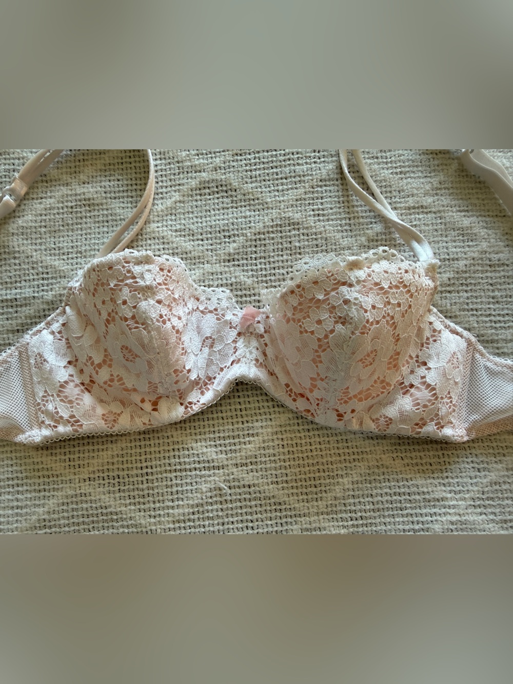 Dobreva Sheer Lace Light White Underwire Bra with Adjustable Straps
